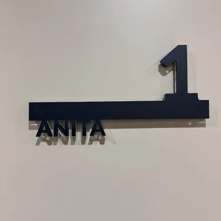 Gasthuis Garibaldi, 12 - Anita La Spezia