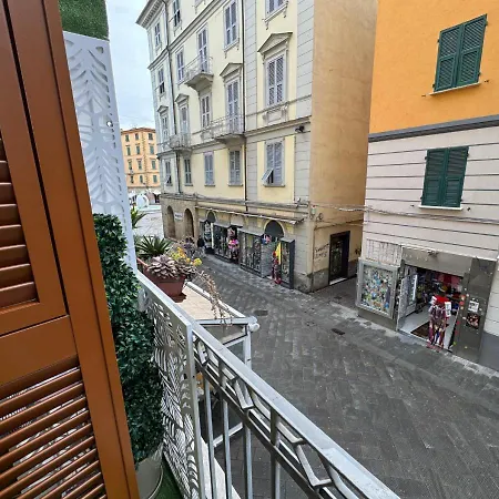 Gasthuis Garibaldi, 12 - Anita La Spezia